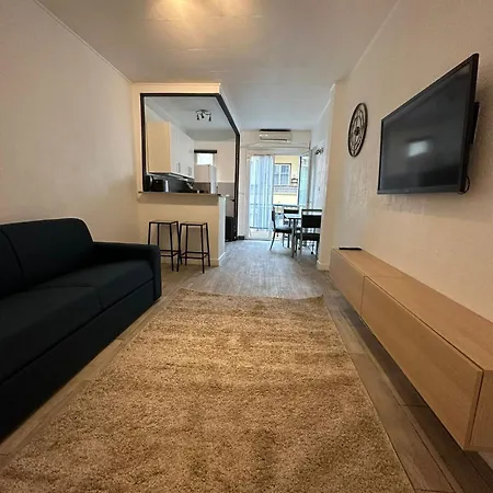 Cosy Avec Balcon - Tramway Au Pied, Proche Centre *