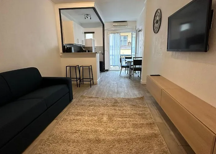 Apartment Cosy Avec Balcon - Tramway Au Pied, Proche Centre *